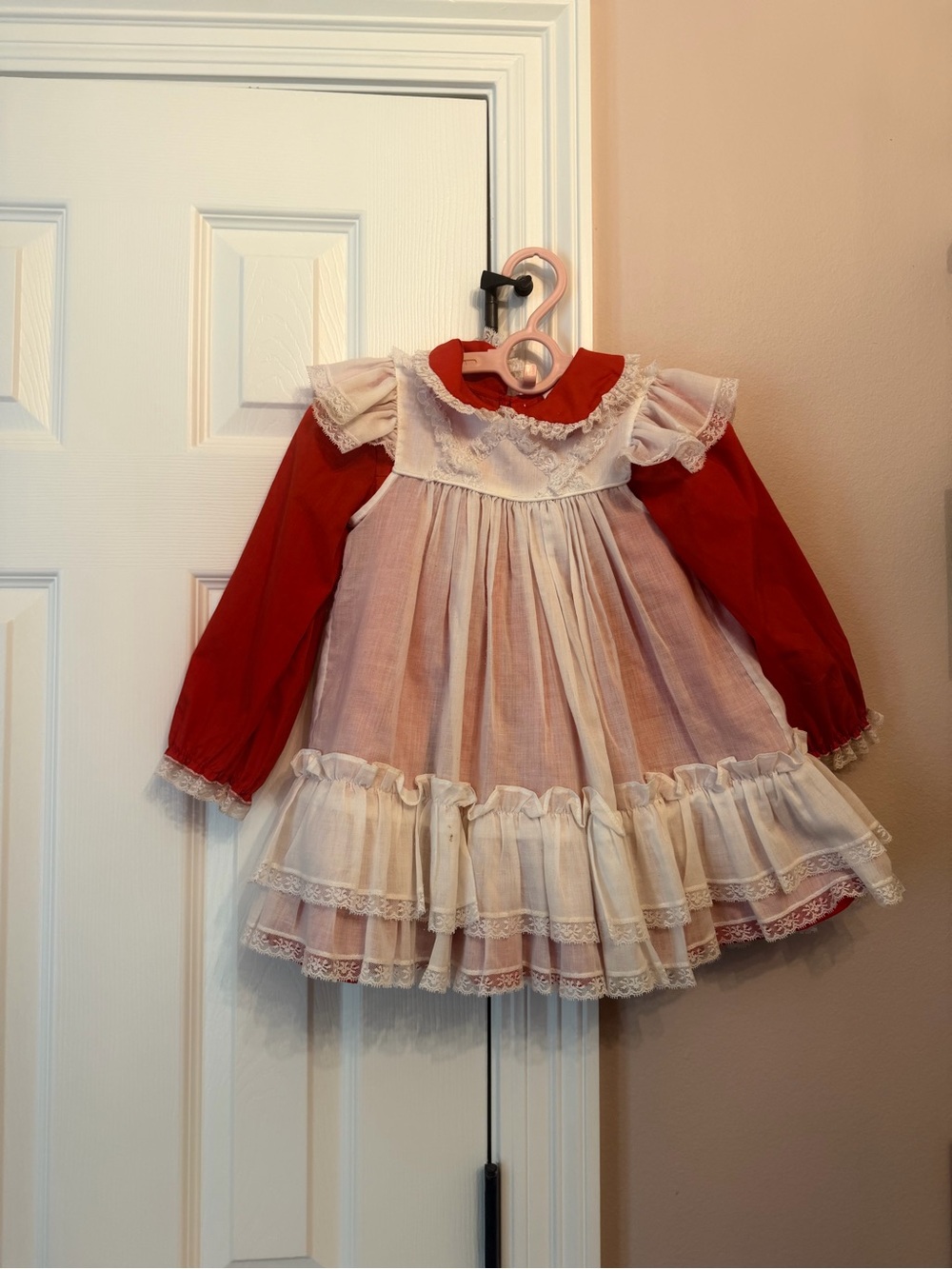 Girls' vintage Red and White Ruffle Lace Formal Dress